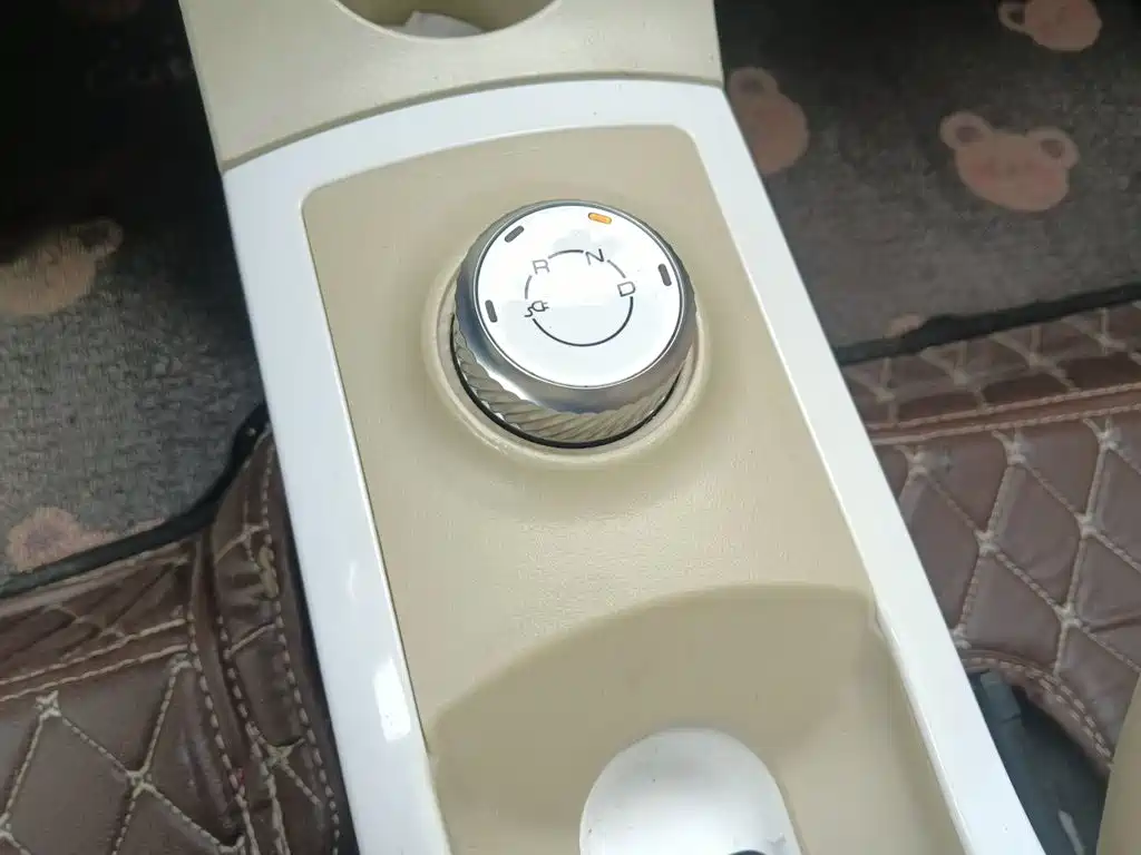 Wuling MINIEV — миниатюра 15