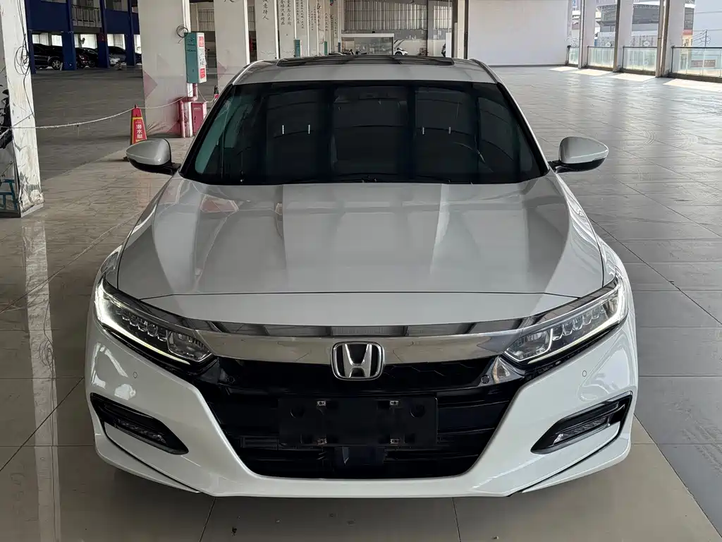 Honda Accord — миниатюра 2
