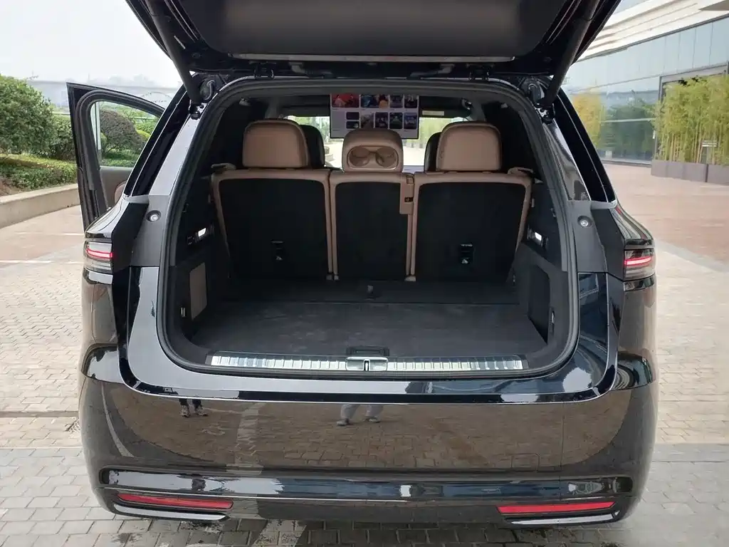 Li Auto Li L8 — миниатюра 9
