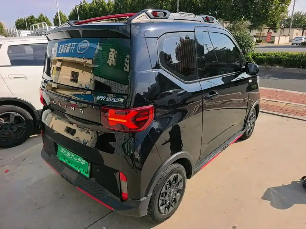 Wuling MINIEV — миниатюра 7