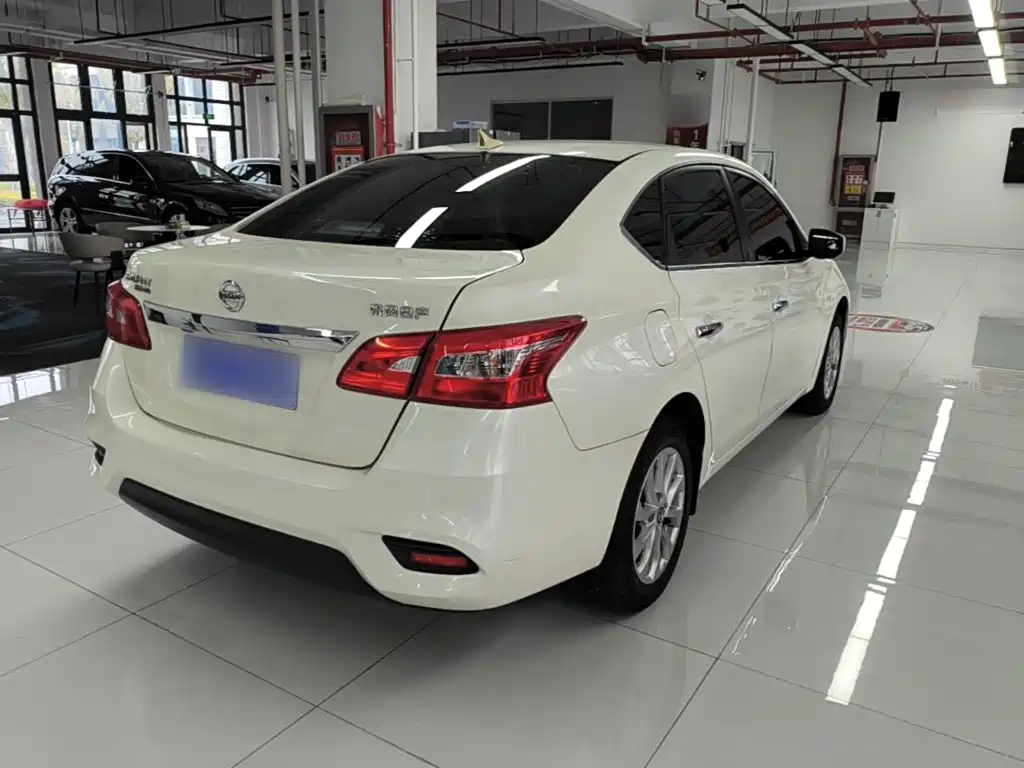 Nissan Sylphy — миниатюра 7