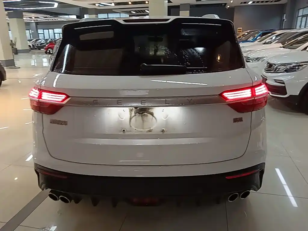 Geely Binyue — миниатюра 6