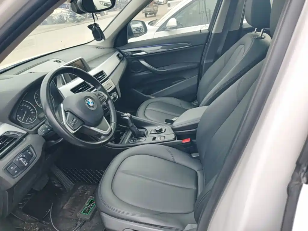 BMW X1 — миниатюра 15