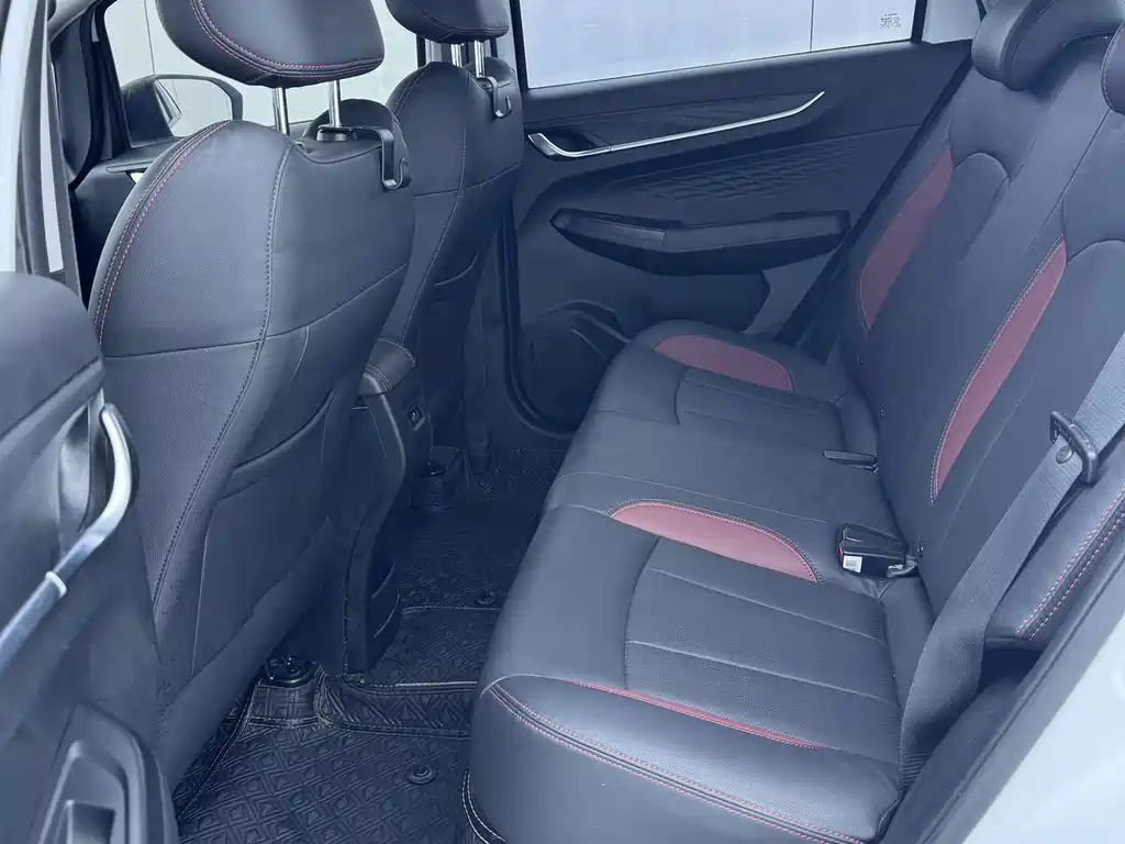 Geely Vision X3 — миниатюра 15