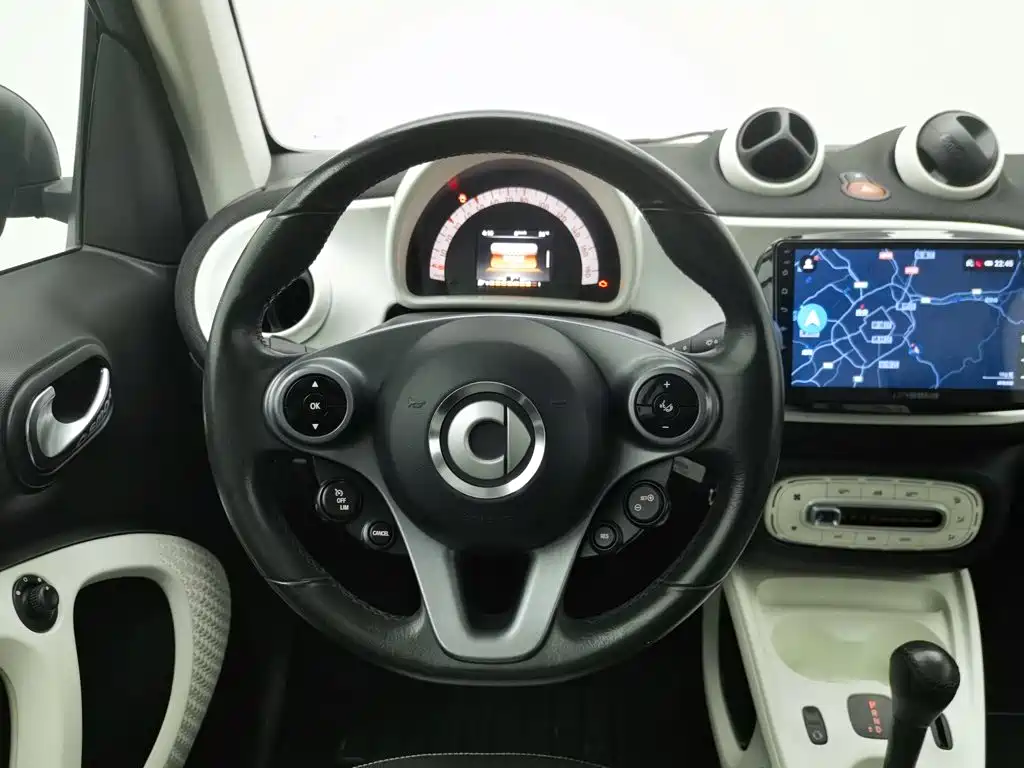 smart Smart Fortwo — миниатюра 11
