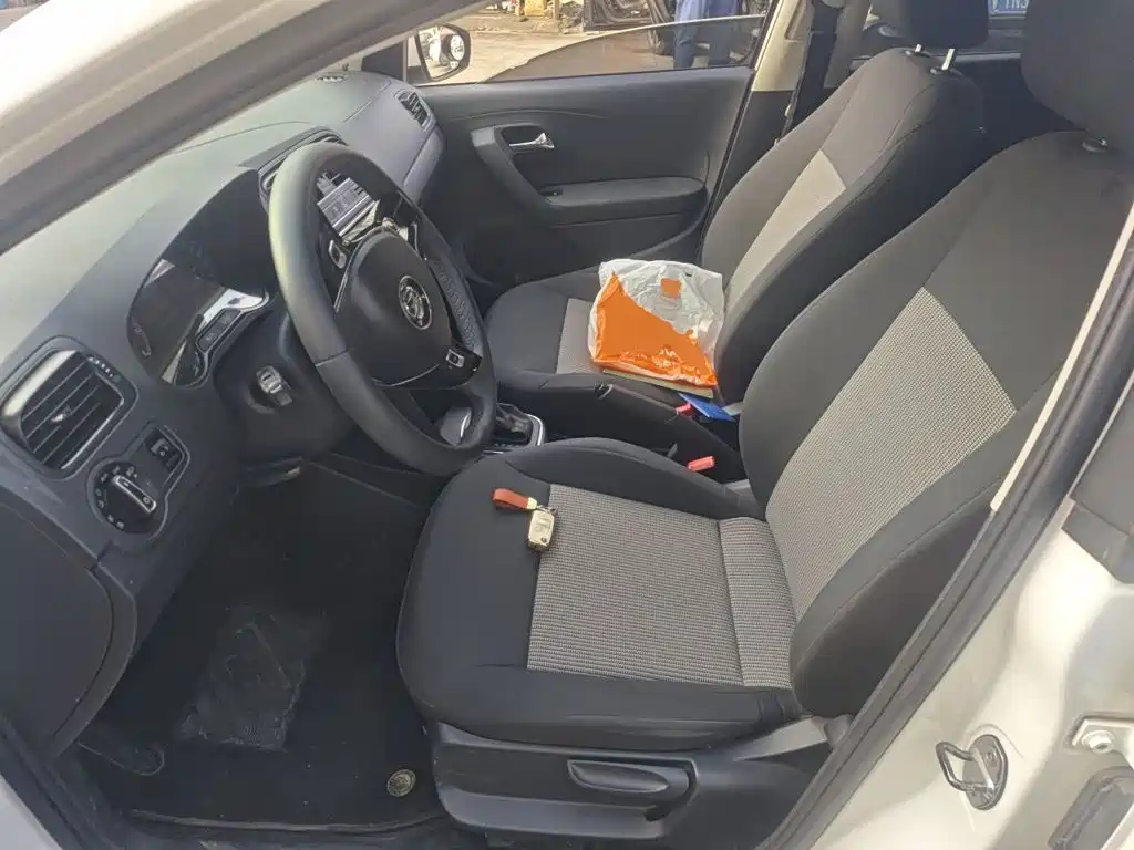 Volkswagen Polo — миниатюра 16