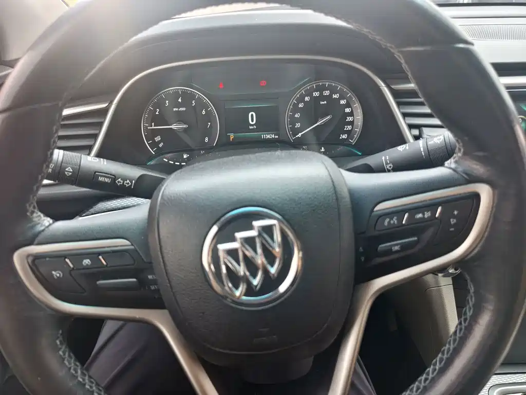 Buick Excelle — миниатюра 10
