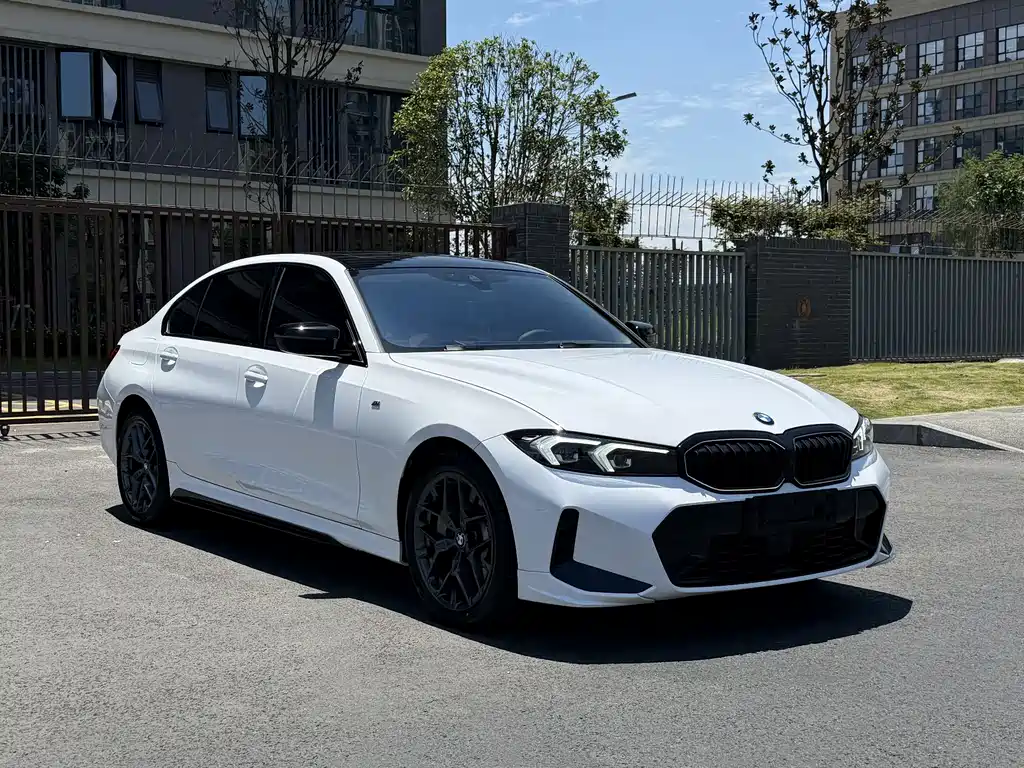 BMW 3 Series 3 2026 330Li M Sport