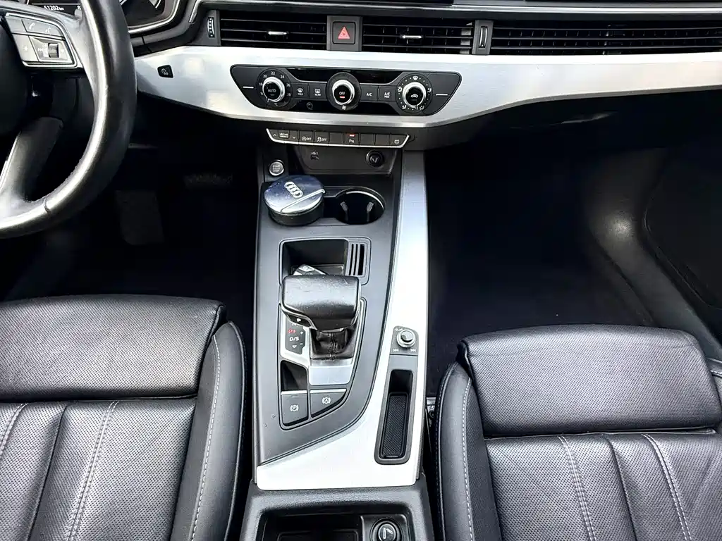 Audi A4L — миниатюра 11