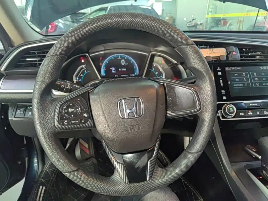 Honda Civic — миниатюра 7