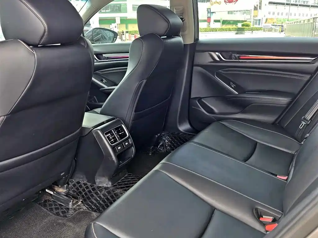 Honda Accord 2022 260TURBO Luxury