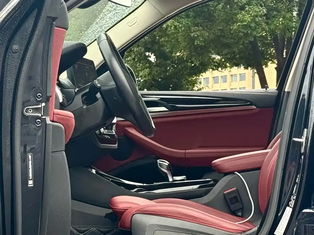 BMW X3 — миниатюра 8