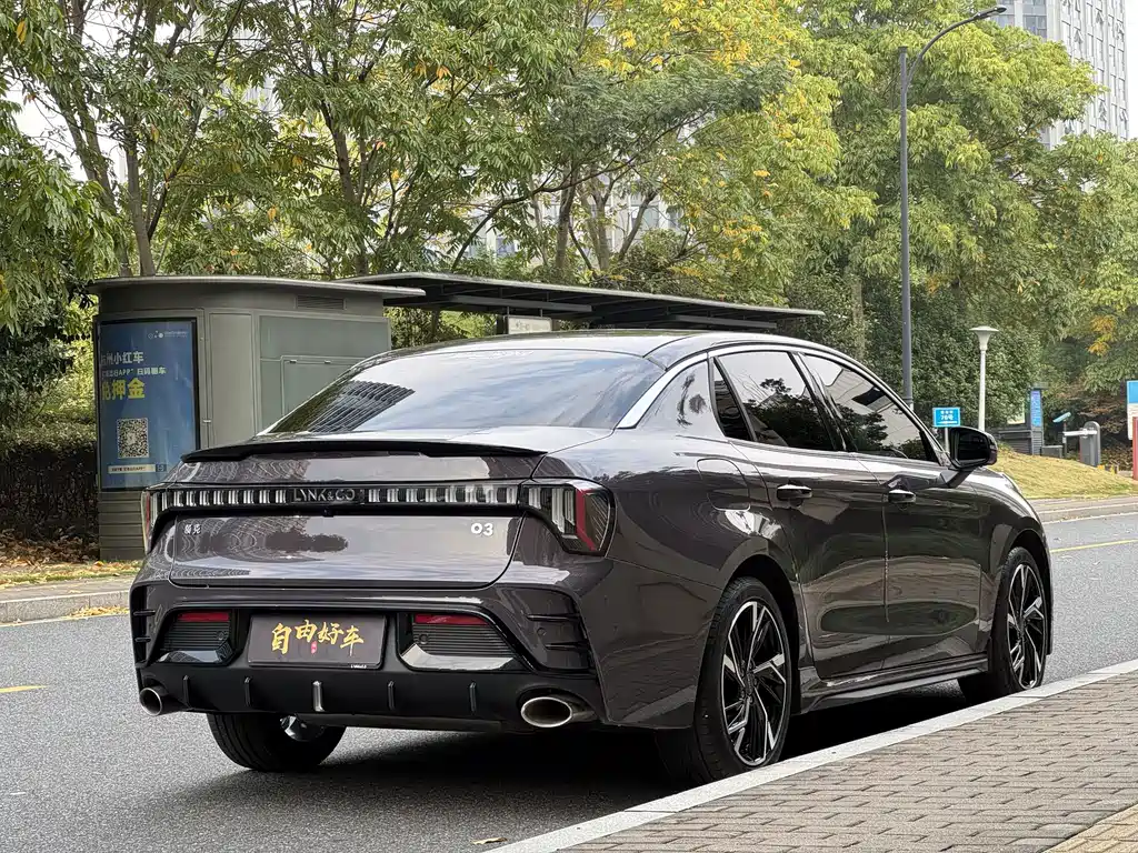 Lynk & Co 03 — миниатюра 21
