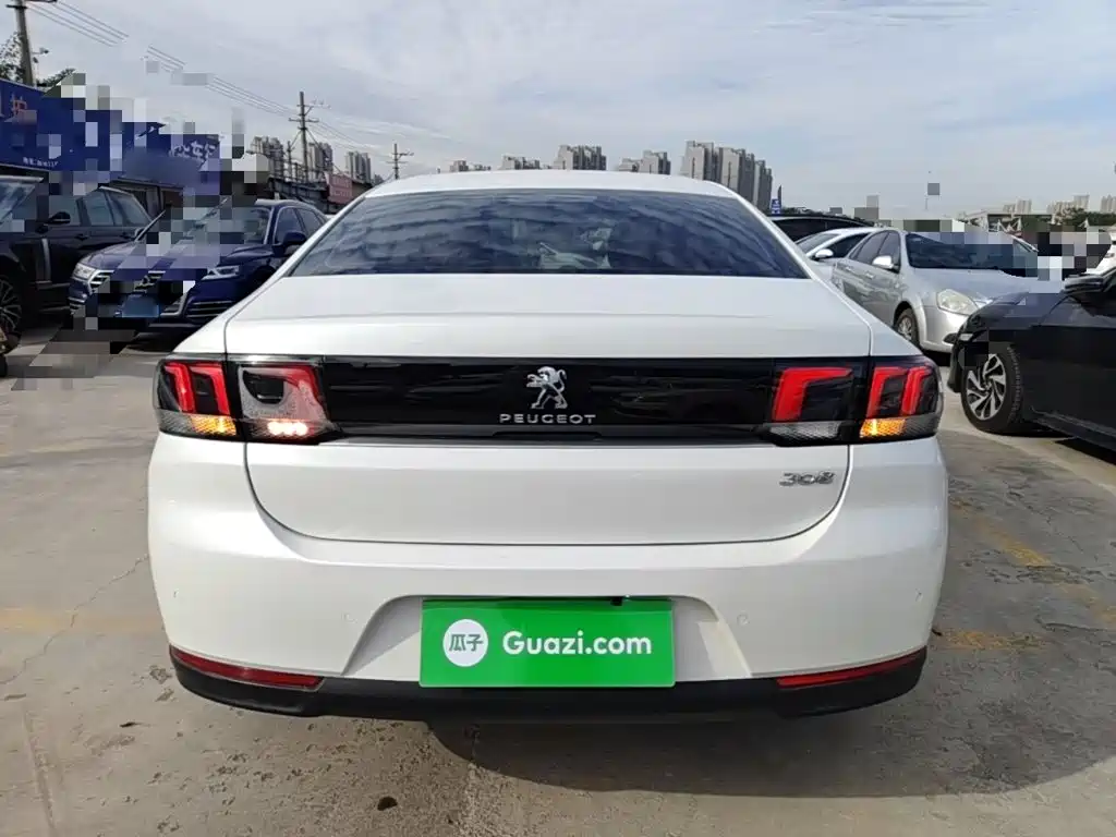 Peugeot 308 — миниатюра 6