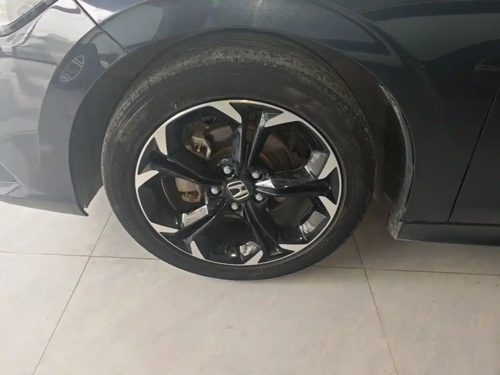 Honda Civic — миниатюра 23