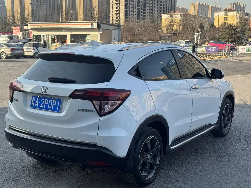 Honda Vezel — миниатюра 7