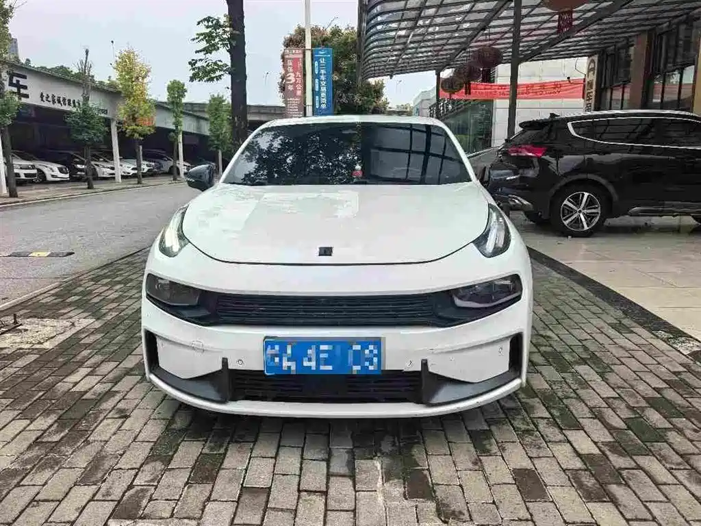 Lynk & Co 03 — миниатюра 3