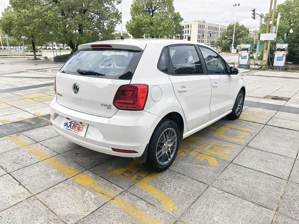 Volkswagen Polo — миниатюра 4