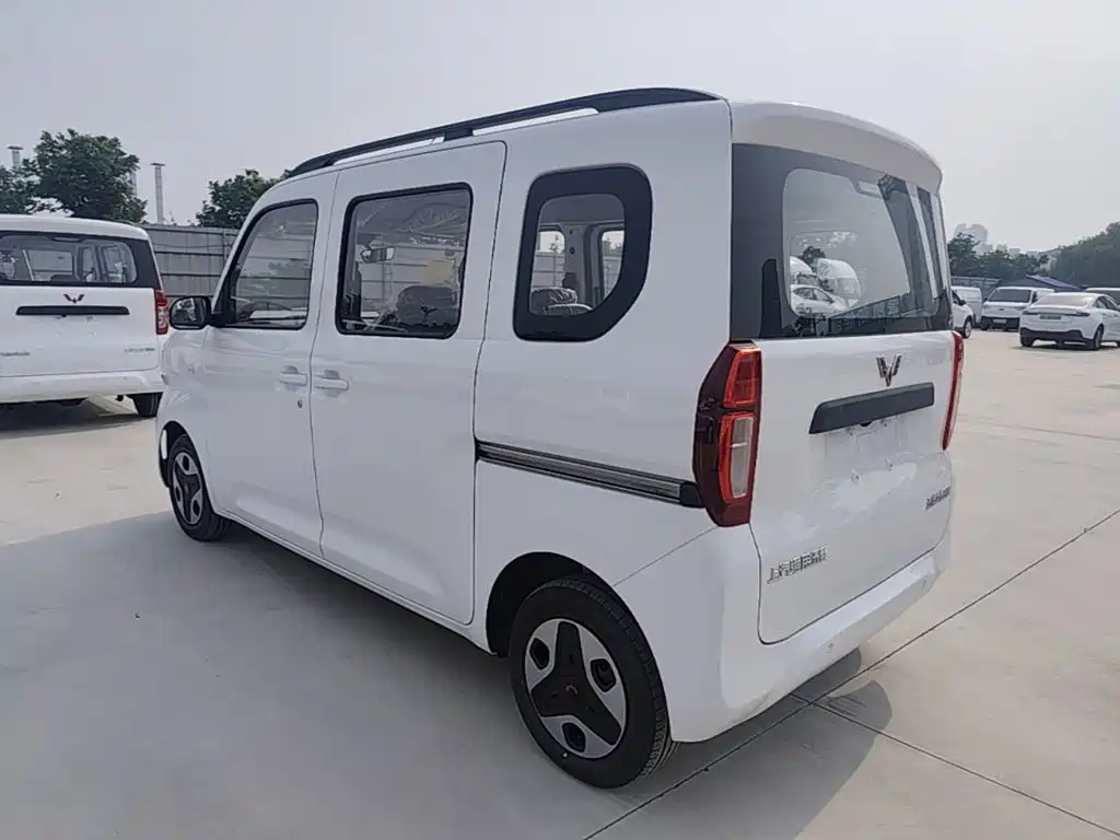 Wuling Sunshine EV 2025 305km