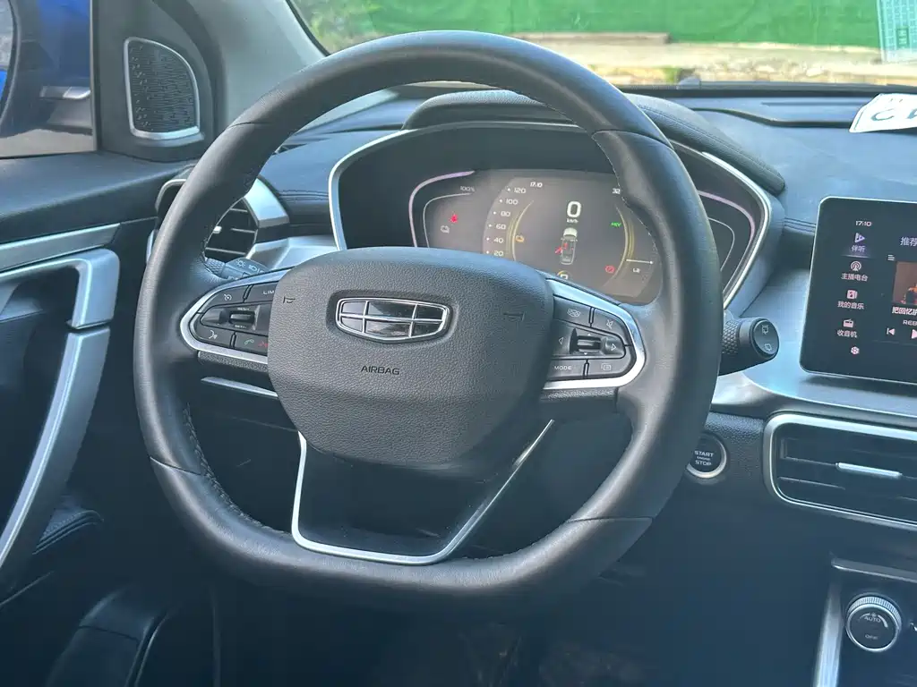 Geely Binyue NEV — миниатюра 7
