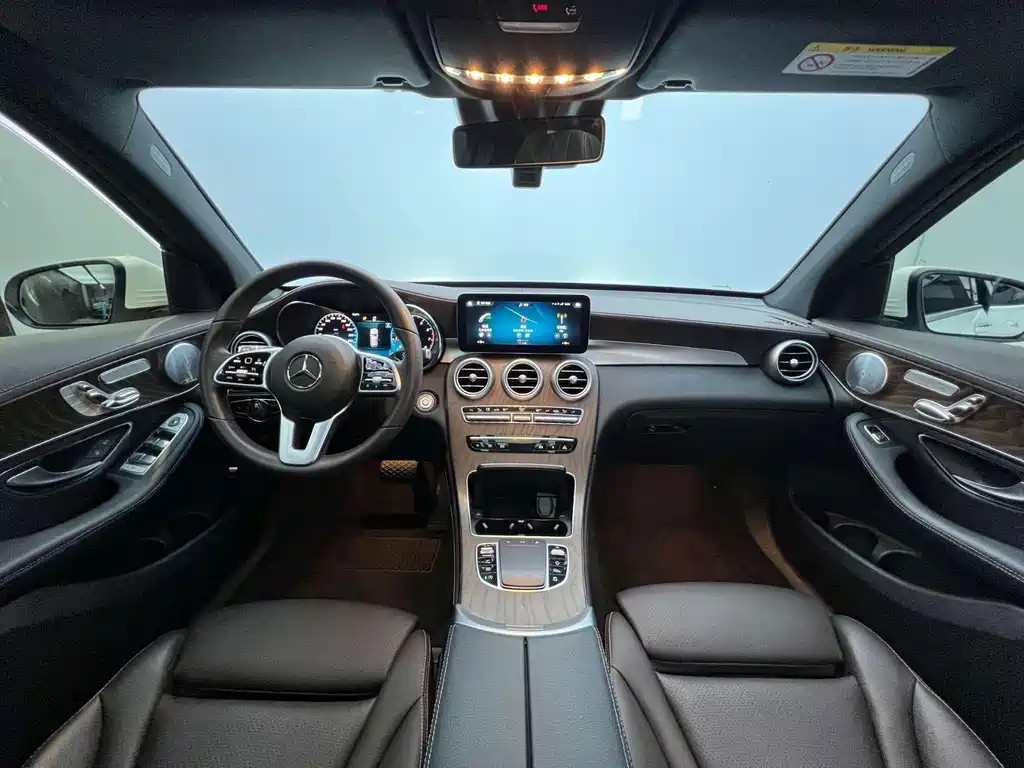 Mercedes-Benz GLC — миниатюра 7