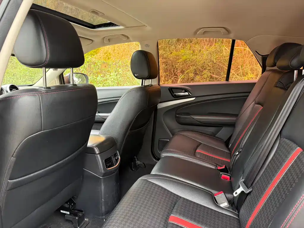 BYD S7 2016 1.5T MT Luxury