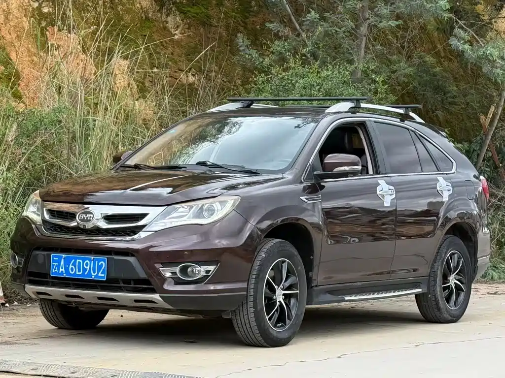 BYD S7 2016 1.5T MT Luxury