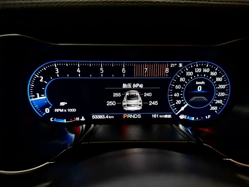 Ford Mustang — миниатюра 7