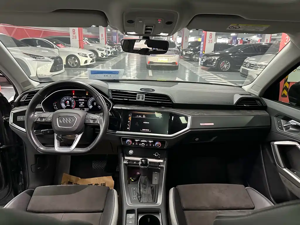 Audi Q3 — миниатюра 10