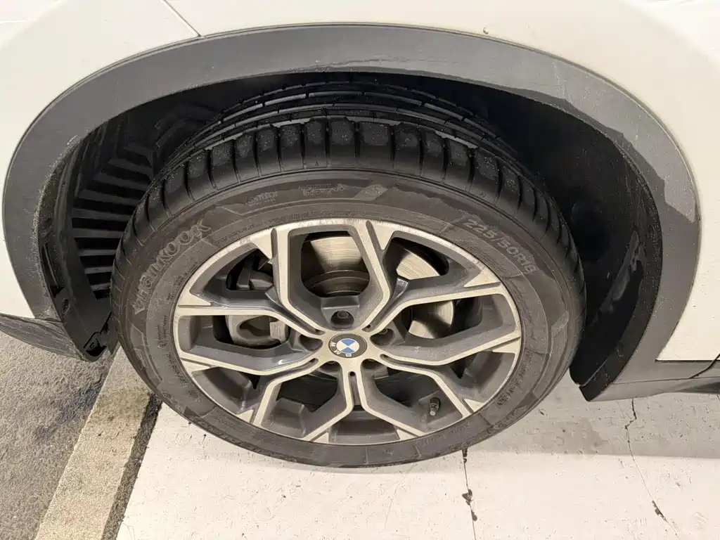 BMW X1 — миниатюра 5