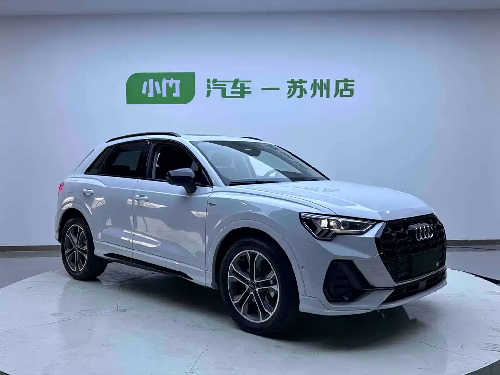 Audi Q3 2023 35 TFSI Fashion (1.4T)