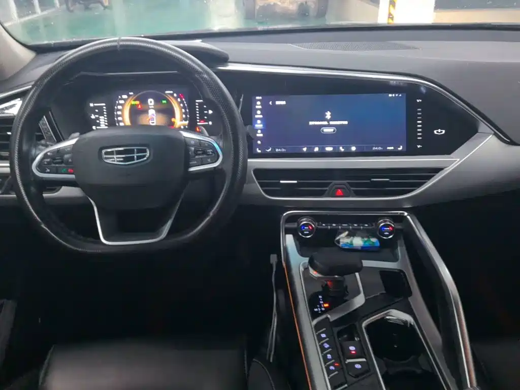 Geely Xingyue — миниатюра 10
