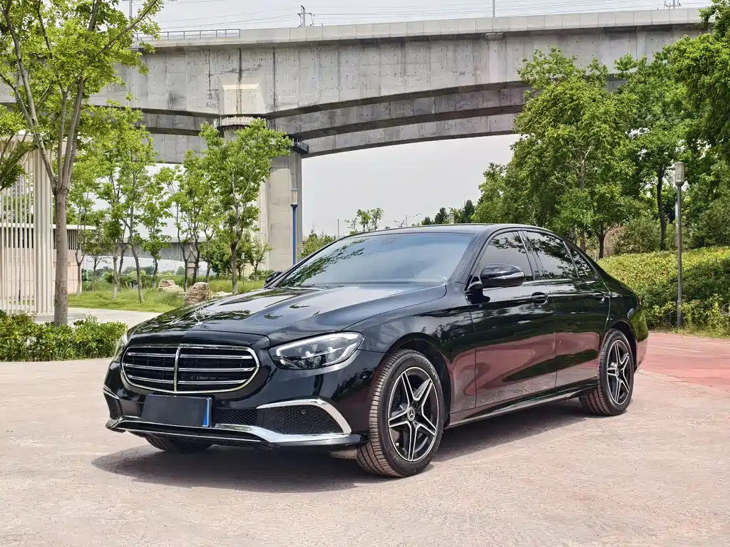 Mercedes-Benz E-Class( Import ) 2023 E 260 Fashion Type Sport Edition
