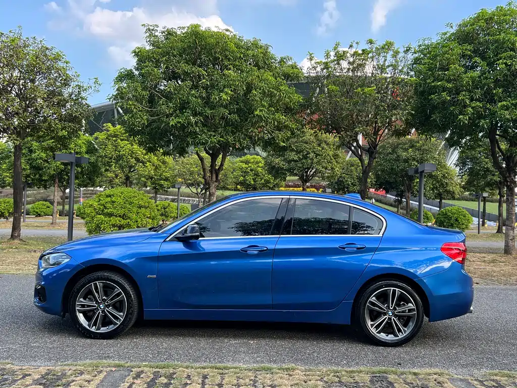 BMW 1 Series — миниатюра 8