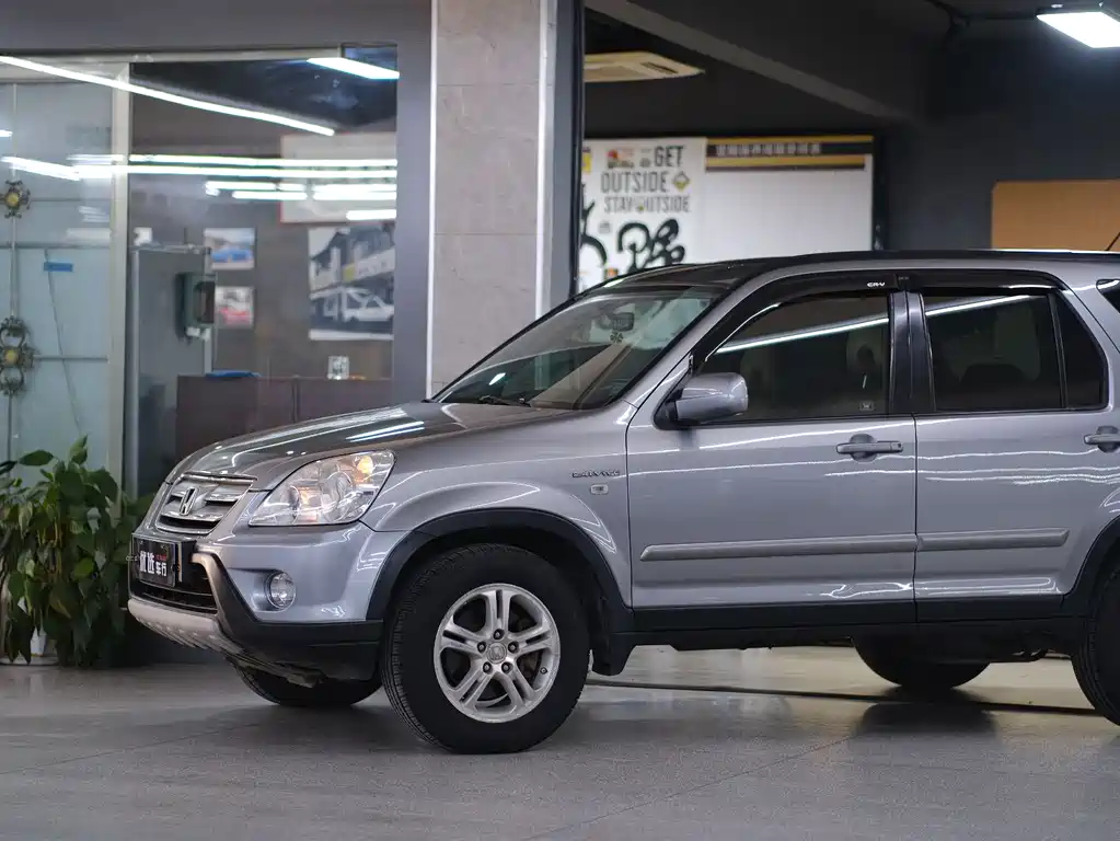 Honda CR-V 2005 2.4L AT