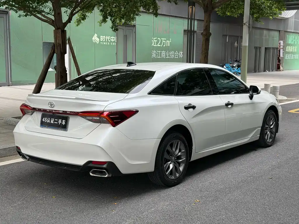 Toyota Avalon 2021 2.5L Luxury