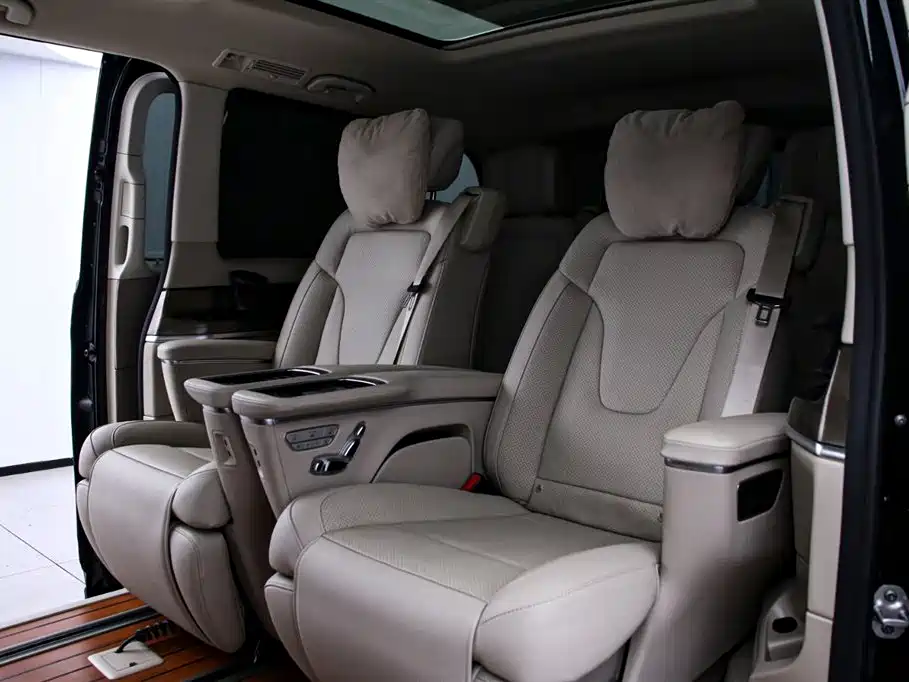 MERCEDES-BENZ V CLASS