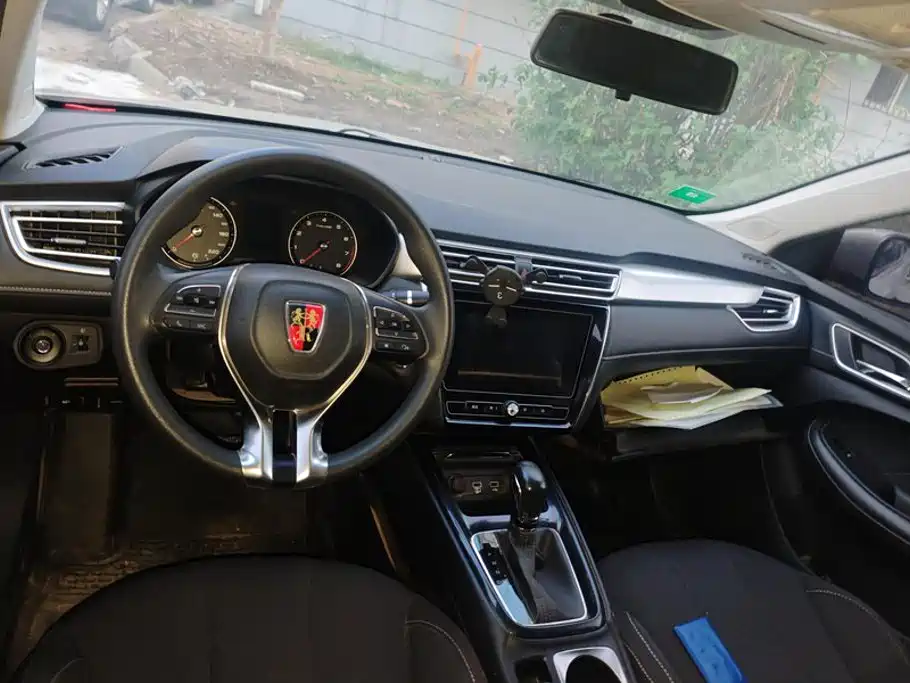 Roewe i5 — миниатюра 12