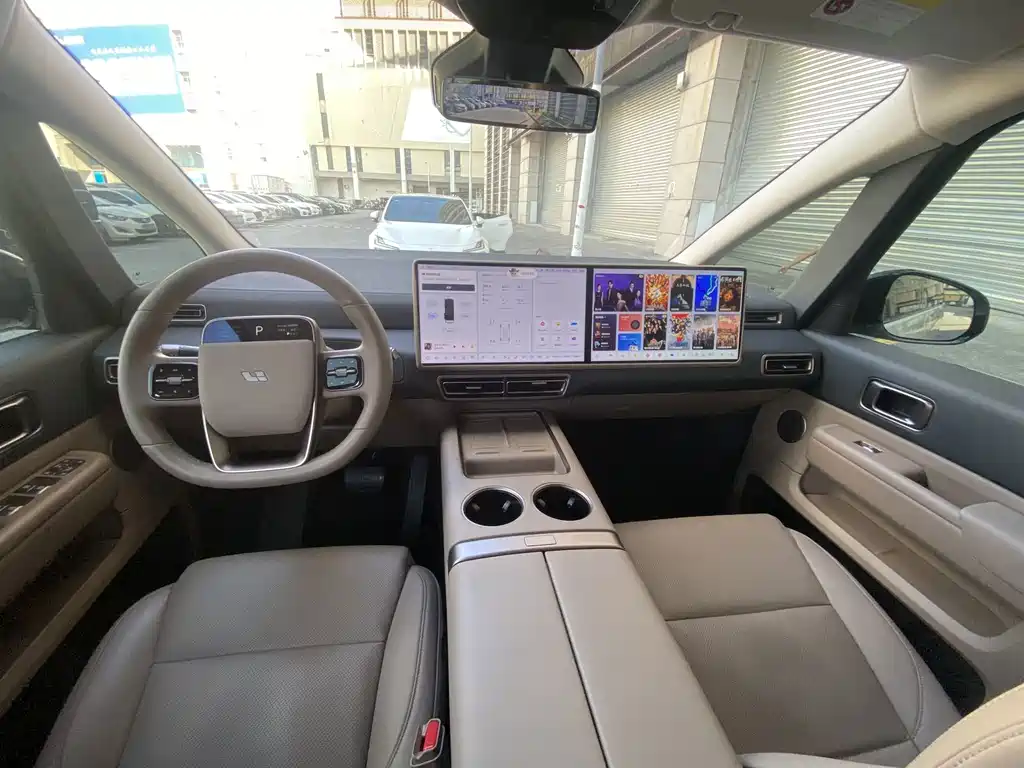 Li Auto Li MEGA — миниатюра 8