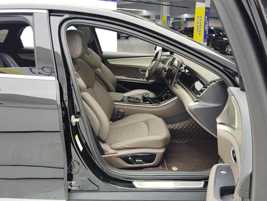 BYD Han — миниатюра 8