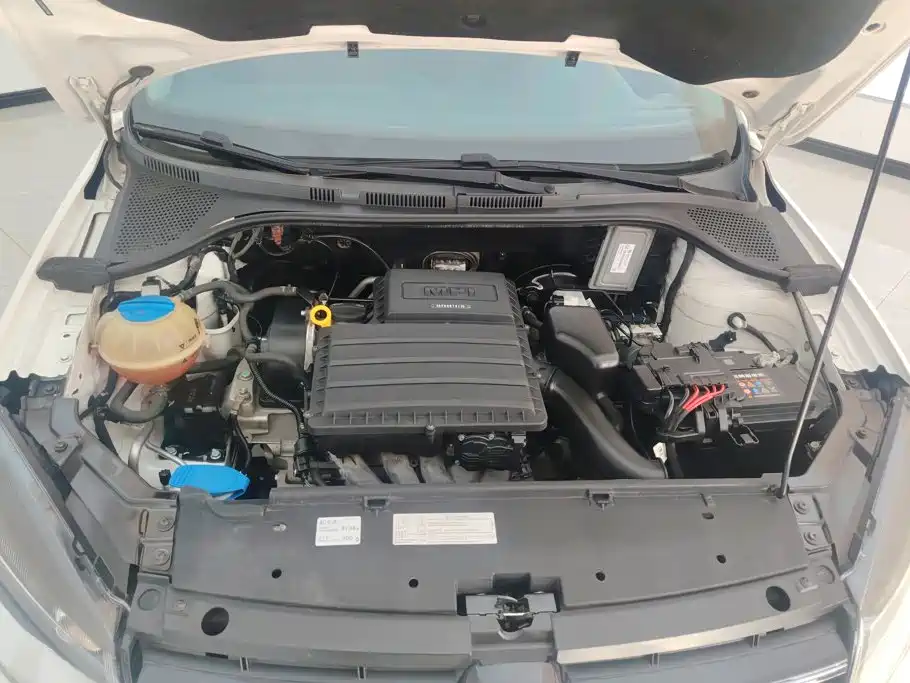 Volkswagen Jetta — миниатюра 10