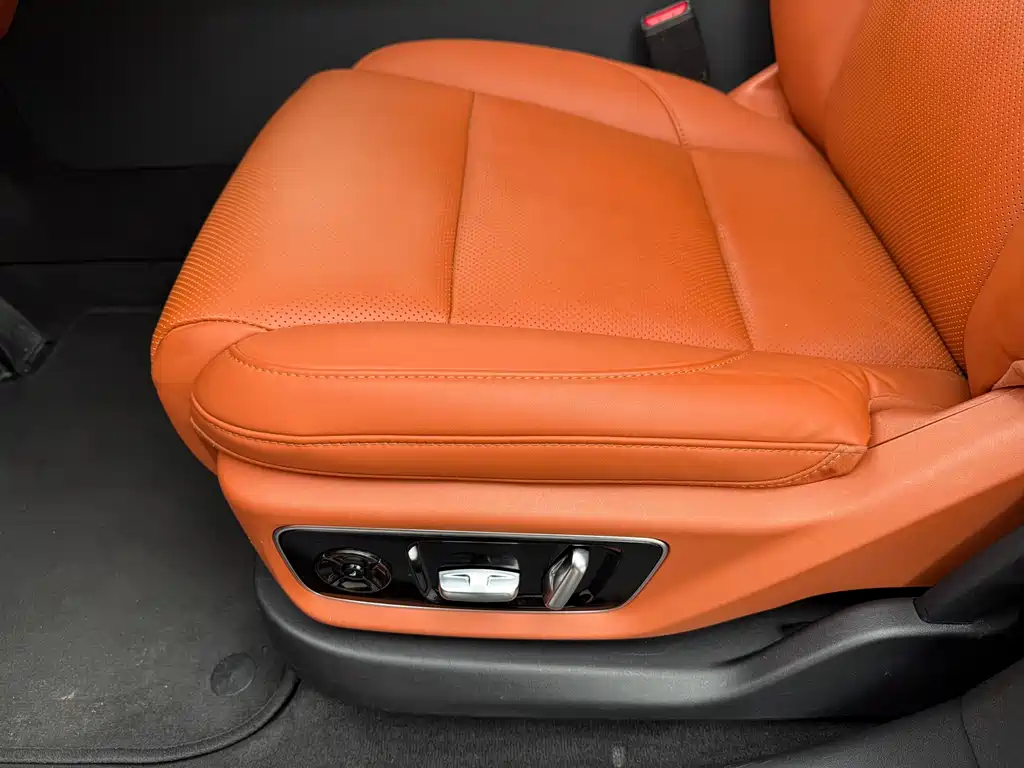 Li Auto Li L7 — миниатюра 10