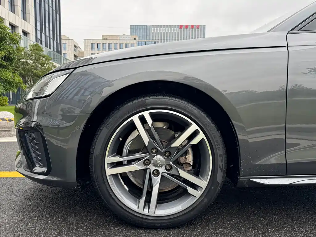 Audi A4L — миниатюра 29