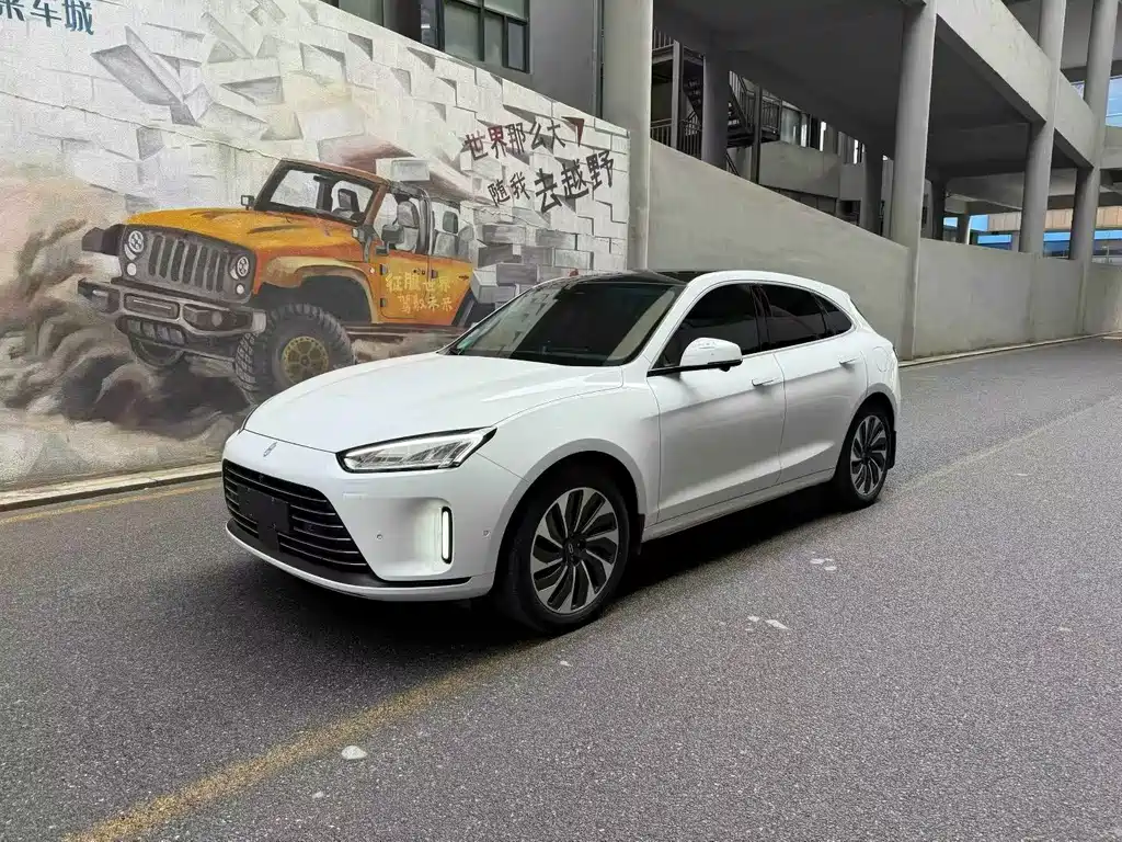 AITO M5 2022 EREV 4WD Flagship Edition