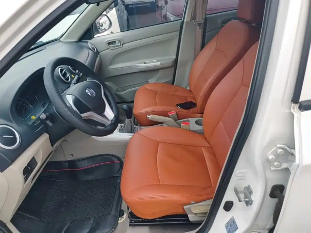 Changan V3 — миниатюра 15