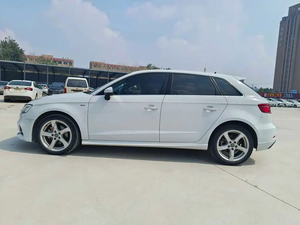 Audi A3 — миниатюра 3