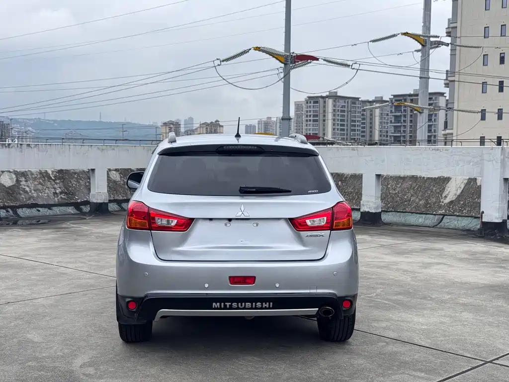 Mitsubishi ASX 2013 2.0L CVT Luxury