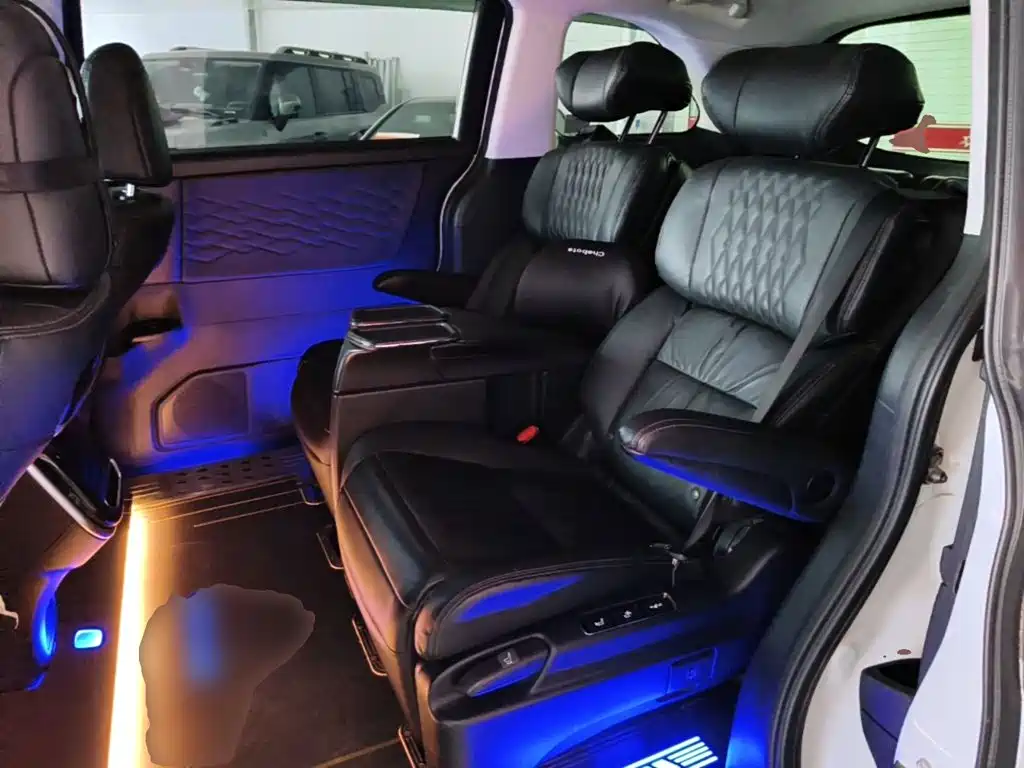 Honda Elysion — миниатюра 17