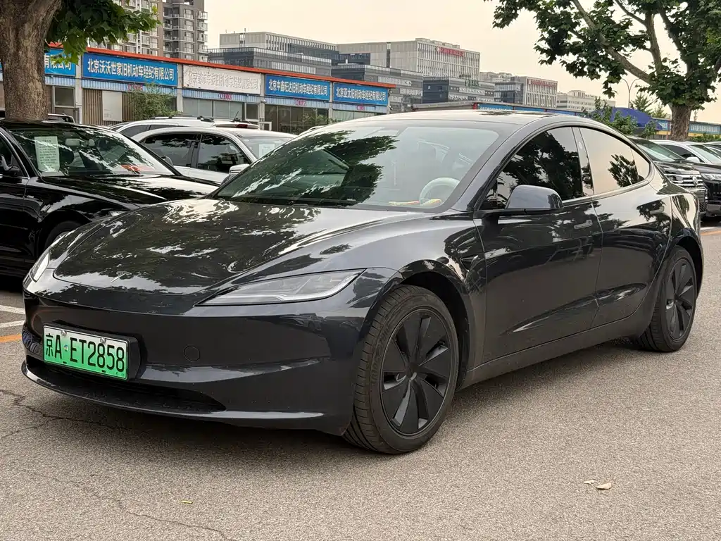Tesla Model 3 2025 Facelift RWD Drive Dynamic Edition
