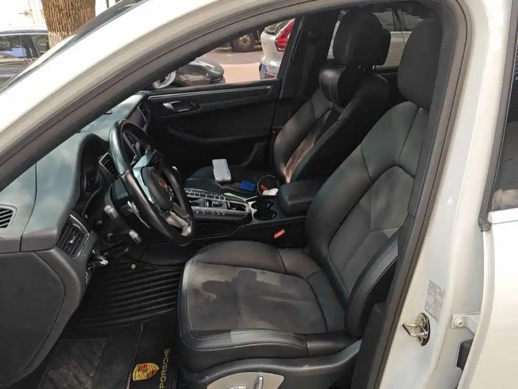 Porsche Macan — миниатюра 5